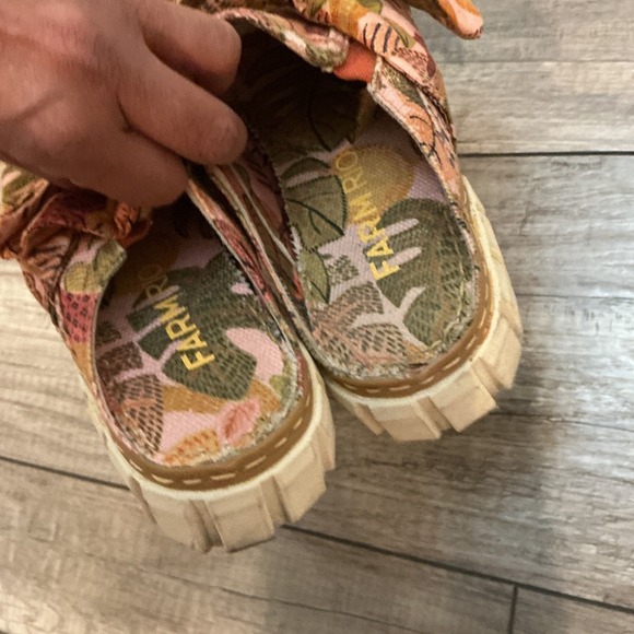 Farm Rio Summer Dream Mule Sneaker Floral Print with Bow Accent sz 7 - Picture 6 of 8